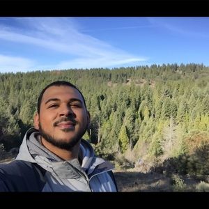 Meet your Posher, Elijah